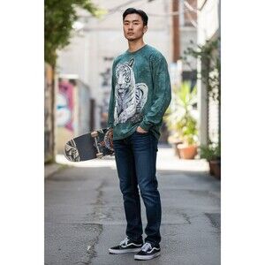 The Mountain White Tiger Teal Tie Dye Notch Neck Long Sleeve  Graphic Tee M